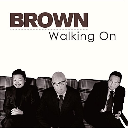 [중고] 브라운 (Brown) / Walking On