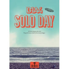 비원에이포 (B1A4) / Solo Day (Mini Album) (112P 화보 포함, 하늘색/미개봉)