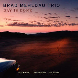 [중고] Brad Mehldau Trio / Day Is Done (수입)